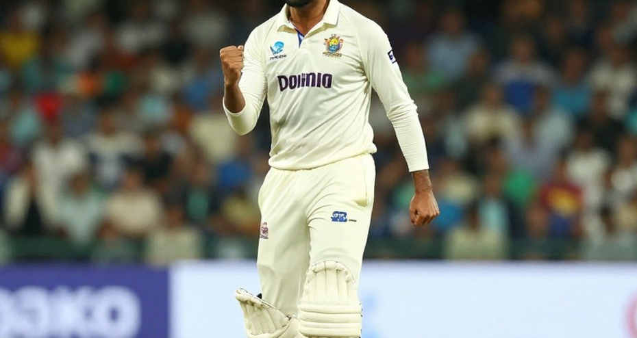 113 रन, 39.3 ओवर और एक टॉस: भारत A का 'बेंच स्ट्रेंथ' दावा साइमन कीन के 5/24 पर ढहा
